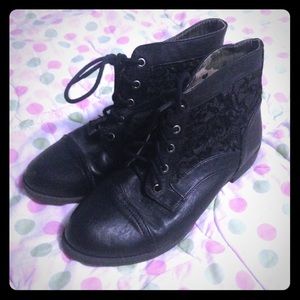 Lace side boots